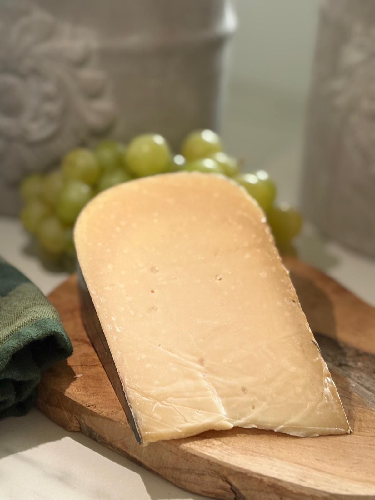 Goat & Gold – Dojrzały Ser Kozi 50% - ser rzemieślniczy z 🇳🇱Holandia